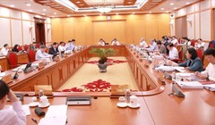 Bố trí 100% chủ tịch tỉnh không phải người địa phương trước ngày 5/12