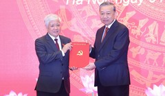 Ông Đỗ Văn Chiến làm Phó bí thư Thường trực Đảng ủy Quốc hội