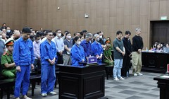 Đánh bạc 7 triệu USD, cựu phó chủ tịch UBND tỉnh Phú Thọ lĩnh 3,5 năm tù