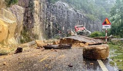 Sạt lở ở đèo Khánh Lê làm 6 người tử vong, 19 người bị thương