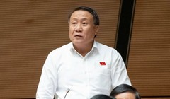 Đại biểu Quốc hội nêu băn khoăn về quy định ghế an toàn cho trẻ em trên ô tô