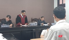 Đại diện HĐXX Tòa án Nhân dân quận 7 tuyên án vụ án tranh chấp bồi thường thiệt hại do tính mạng bị xâm hại.