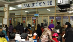 Đề xuất áp dụng tối đa khung giá dịch vụ y tế để nâng cao ý thức tham gia bảo hiểm y tế. Ảnh: BHXH