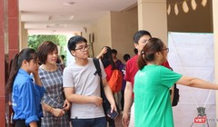 Thi tuyển sinh vào lớp 10. Ảnh: Minh Thúy