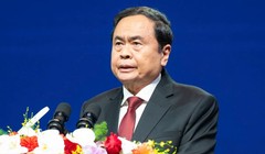 Chủ tịch Quốc hội: Đảm bảo môi trường làm việc an toàn, thuận lợi cho y, bác sĩ