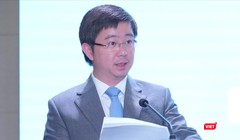 Thứ trưởng Bùi Hoàng Phương khẳng định Việt Nam luôn đồng hành, hợp tác cùng cộng đồng quốc tế trong việc phát triển một Internet mở, an toàn và bao trùm. Ảnh: Tuấn Khoa.