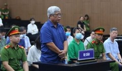 Cựu thứ trưởng Bộ TNMT lĩnh 3 năm tù trong vụ khai thác lậu đất hiếm