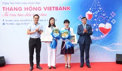 Hơn 200 CBNV tham gia hiến máu tình nguyện ''Tháng hồng VietBank''