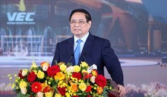 Thủ tướng Phạm Minh Chính phát biểu tại lễ khánh thành, khởi công 250 công trình, dự án. Ảnh: VGP/Nhật Bắc.