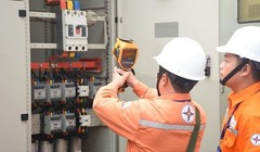 Cần làm rõ các khoản lỗ của EVN, không thể “đẩy” chi phí bất hợp lý sang người tiêu dùng