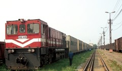 HIện, đường sắt quốc gia và tuyến Hà Nội - Hải Phòng đang chủ yếu sử dụng khổ đường 1m có từ hơn 100 năm qua.