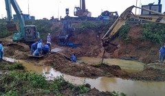 Đường ống nước sông Đà liên tiếp gặp sự cố, vỡ lần thứ 13