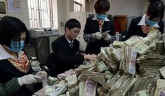 Thu ngân sách 8 tháng chỉ bằng 63,5% dự toán năm