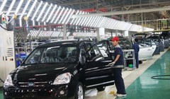 Bộ Công thương đề xuất tăng mạnh thuế tiêu thụ đặc biệt với ô tô 2.0