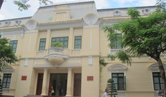 Trụ sở UBND và các phòng ban của TP Hải Phòng hiện tại còn khá tốt, nhiều người cho rằng sẽ lãng phí nếu di chuyển trung tâm hành chính chính trị đi nơi khác - Ảnh: Thân Hoàng