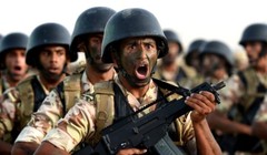 Đặc nhiệm Saudi Arabia tập trận tại Riyadh - Ảnh: CNN