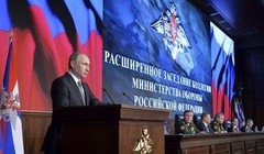 Tổng thống Nga Putin phát biểu trong cuộc họp thường niên tại Bộ Quốc phòng Nga tại Moscow hôm 11-12. Ảnh: Reuters