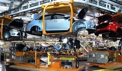 Việt Nam nhập nhiều xe hơi nhất từ Thái Lan. Ảnh: wardsauto