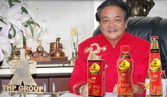 Ông Trần Quí Thanh là doanh nhân Việt hiếm hoi dùng hình ảnh của cá nhân làm thương hiệu sản phẩm.