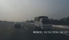 Clip xe tải phóng ngược chiều trên cao tốc 120 km/h Hà Nội - Hải Phòng