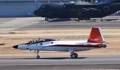 Video Nhật Bản thử nghiệm máy bay tàng hình trên mặt đất