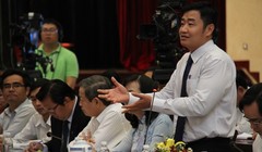 Tiến sĩ Trần Hữu Lộc (ĐH Nông lâm TP HCM) phát biểu tại buổi gặp. Ảnh: P.T 