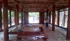 Ngôi nhà thờ chính có những chi tiết phức tạp nên nhóm thợ này chưa thể biết thời gian hoàn tất.