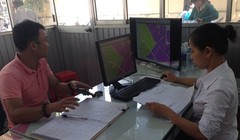 Người dân được cung cấp thông tin quy hoạch tại Q.Gò Vấp, TP.HCM -Ảnh: Ngọc Hà