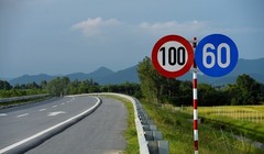 Bộ trưởng Tài chính: Chi tiền “cao tốc” nhưng đường có cao tốc?