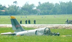 Hiện trường máy bay của Trung đoàn Không quân 910 rơi. Ảnh: FB Hải Long