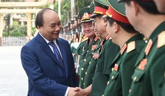 Thủ tướng Nguyễn Xuân Phúc tại lễ khai giảng năm học 2017-2018 của Học viện Quốc phòng. Ảnh: VGP 