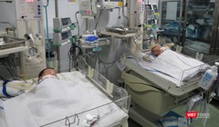 Hai bé song sinh dính liền gan đã được  Bệnh viện Nhi đồng 1 phẫu thuật tách rời thành công. Ảnh: Anh Thư