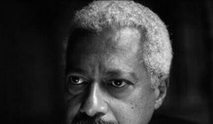 Tiểu thuyết gia Abdulrazak Gurnah, chủ nhân Nobel Văn học 2021