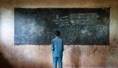  Học sinh trả bài, ảnh Getty