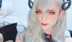 Nữ cosplayer nổi tiếng người Nhật Bản (Ảnh: Rei Dunois/Twitter)