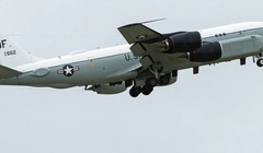 Mỹ điều trinh sát cơ thăm dò siêu tên lửa mới của Nga (Ảnh: The Drive)