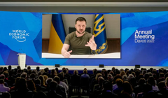 Ông Zelensky yêu cầu các nhà lãnh đạo tại Davos tẩy chay hoàn toàn các doanh nghiệp Nga (Ảnh: Business Insider)