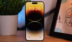 Những rủi ro khi thay màn hình iPhone 14 không chính hãng (Ảnh: Phone Arena)