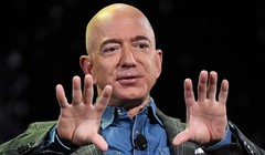 Phẩm chất, kỹ năng và phong cách lãnh đạo của Jeff Bezos đã làm nên thành công cho Amazon (Ảnh: Thestrategywatch)