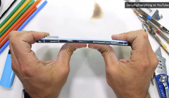 Pixel 8 Pro làm tốt hơn iPhone 15 Pro Max trong các bài kiểm tra độ bền (Ảnh: Android Authority)