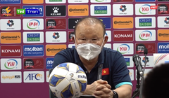HLV Park Hang Seo: “Sai sót của cầu thủ là lỗi của HLV”