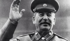J.Stalin: người đóng vai trò quyết định trong việc chuẩn bị mọi điều kiện kinh tế và công nghiệp quốc phòng cho Liên Xô giành thắng lợi trong Chiến tranh giữ nước vĩ đại (1941-1945) (Ảnh TASS)