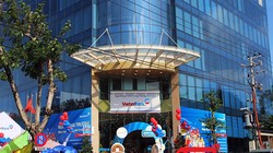 Sáng 5/10, Chi nhánh bán lẻ của Ngân hàng VietinBank tại Đà Nẵng mang tên VietinBank Sông Hàn chính thức đi vào hoạt động, nâng số lượng chi nhánh của ngân hàng này tại Đà Nẵng lên 4 chi nhánh.