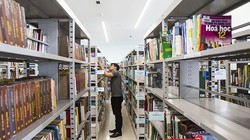 Thư viện KHTH Đà Nẵng đã áp dụng cấp thẻ thư viện điện tử cho bạn đọc và tiến tới trở thành thư viện điện tử hàng đầu cả nước.