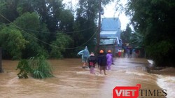 Năm 2017 miền Trung và Nam Bộ mưa bão, lũ đến sớm và kéo dài