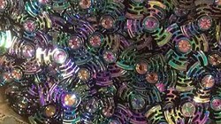 Một thùng spinner giá rẻ nhập từ Trung Quốc của một thương nhân Việt.