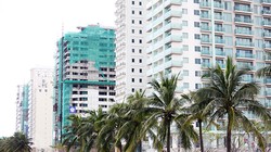 thị trường khách sạn, nghỉ dưỡng đang là tâm điểm của thị trường BĐS Đà Nẵng trong 6 tháng qua với nhiều cơ hội, rủi ro tiềm ẩn