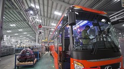 3 tháng liên tiếp sản lượng của THACO suy giảm đã kéo theo chỉ số sản xuất công nghiệp tỉnh Quảng Nam tụt giảm và nguy cơ hụt thu ngân sách năm 2017 của tỉnh đang cận kề.