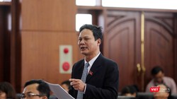 Đại biểu Nguyễn Kim Dũng chất vấn tình trạng lạch luật, xây dựng sai phép của các dự án xây dựng trên địa bàn đang có dấu hiệu lờn luật