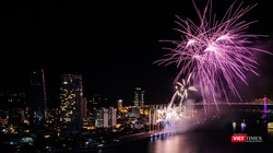 Sông Hàn (Đà Nẵng) trong đêm lễ hội Pháo hoa quốc tế